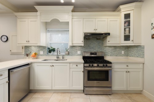 1176 King Edward Avenue E, Vancouver, BC 