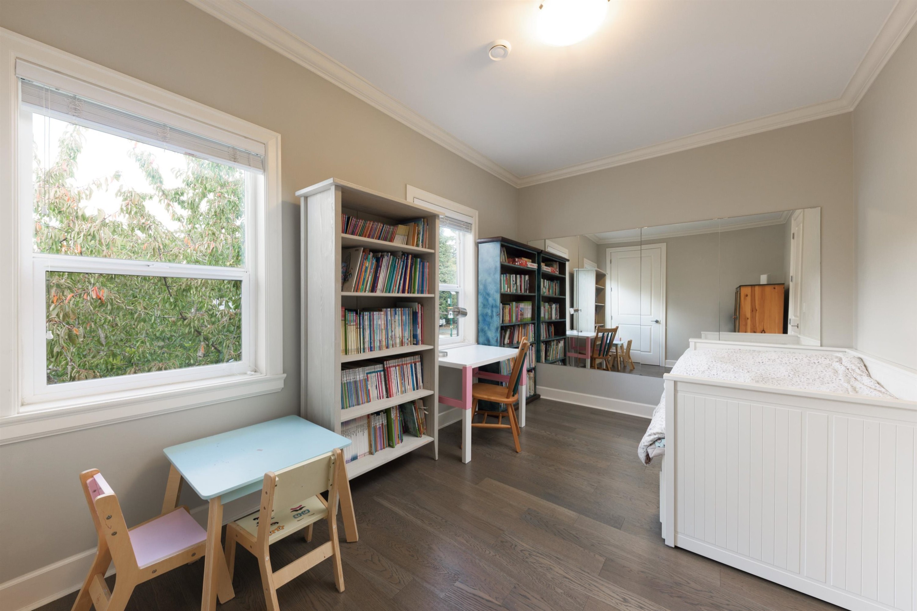 1176 King Edward Avenue E, Vancouver, BC