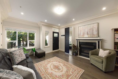 1176 King Edward Avenue E, Vancouver, BC 