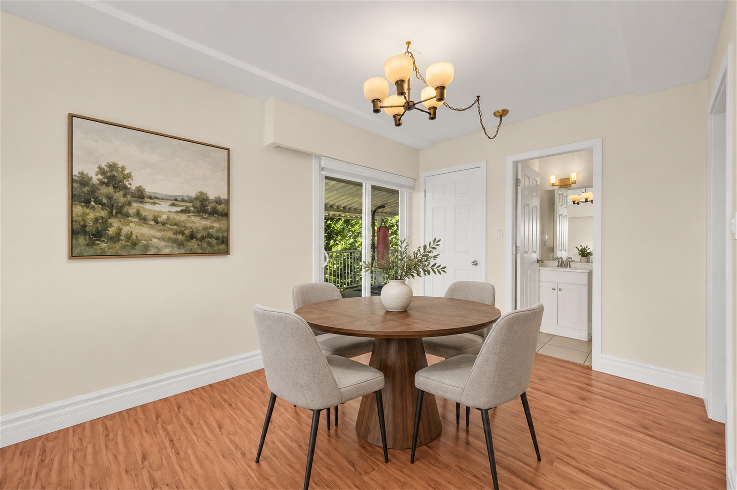 1165 Mathers Avenue, West Vancouver, BC