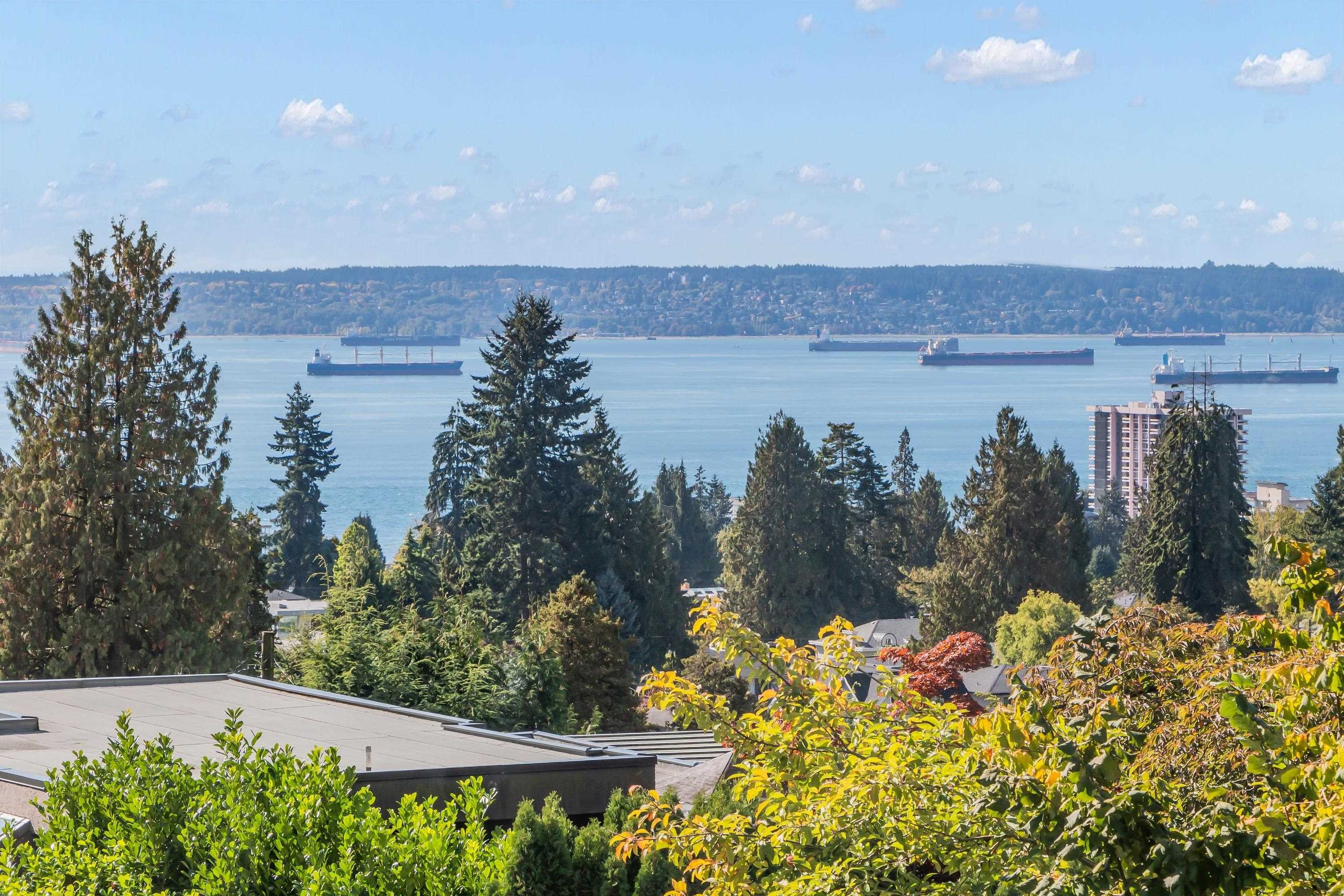 1165 Mathers Avenue, West Vancouver, BC