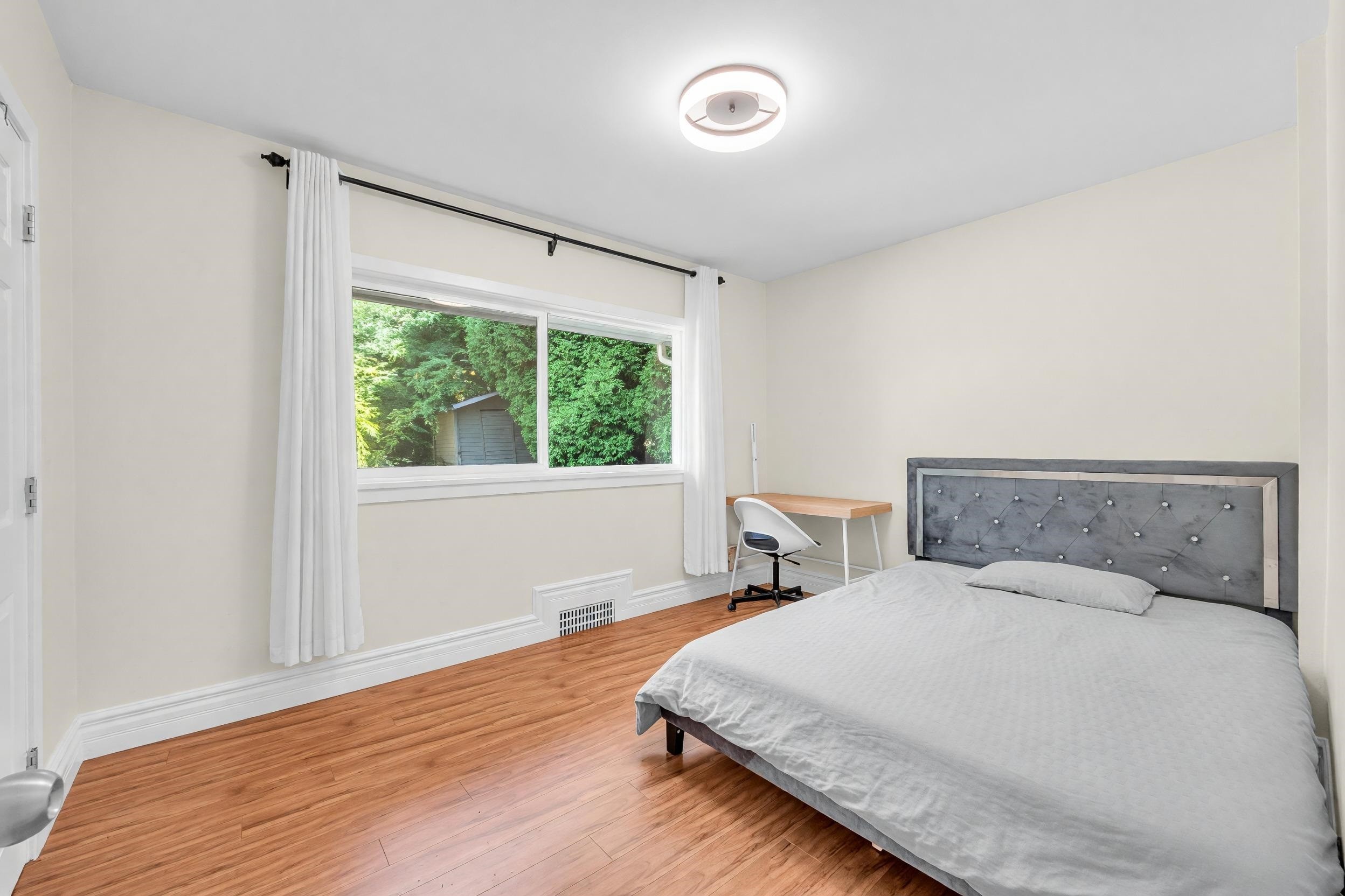 1165 Mathers Avenue, West Vancouver, BC