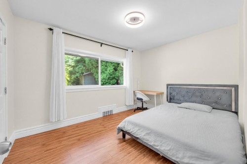1165 Mathers Avenue, West Vancouver, BC 