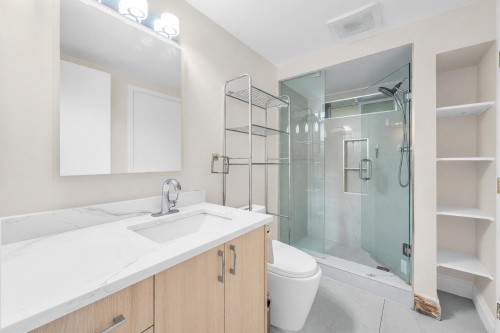 1165 Mathers Avenue, West Vancouver, BC 