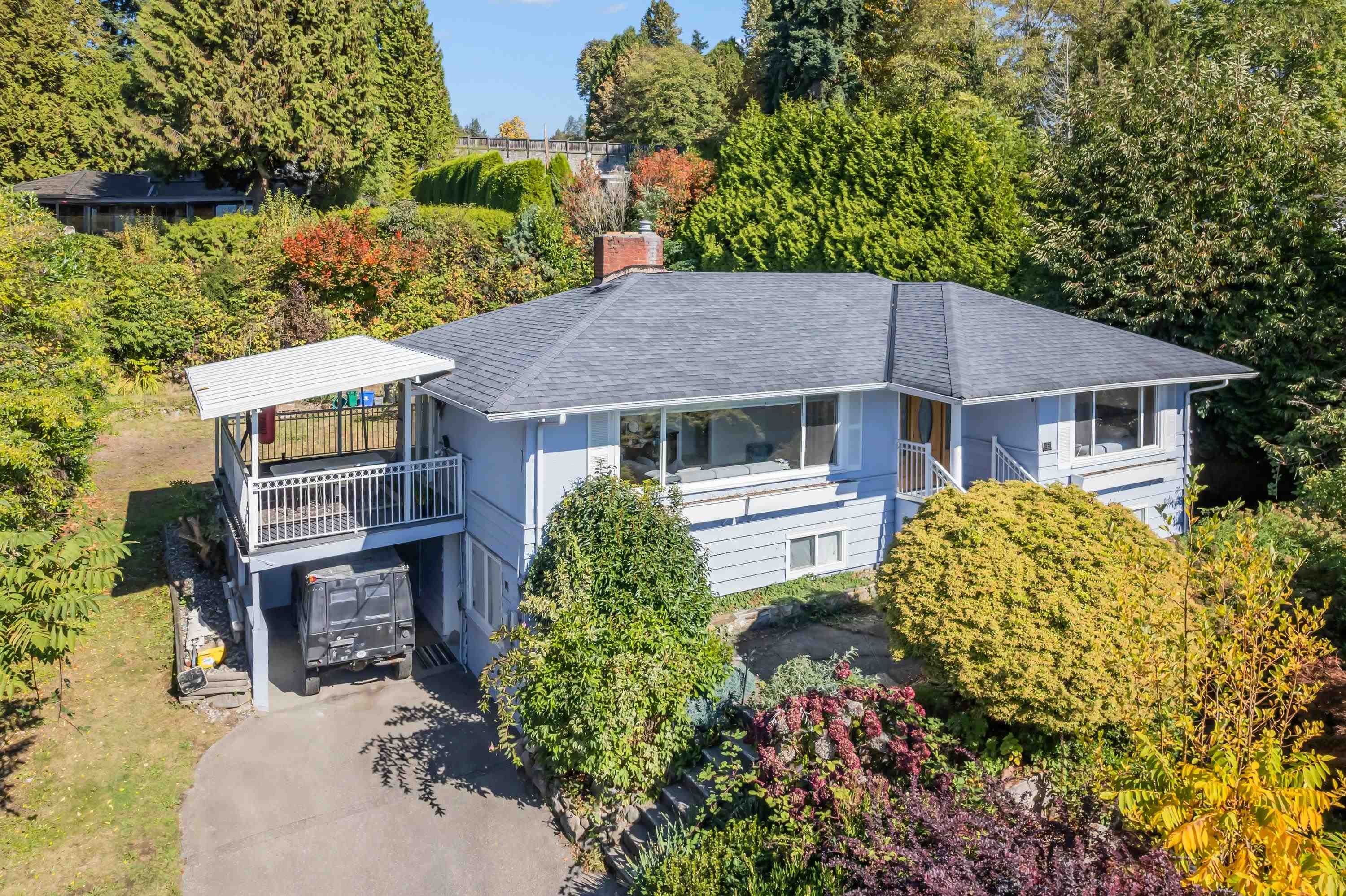 1165 Mathers Avenue, West Vancouver, BC
