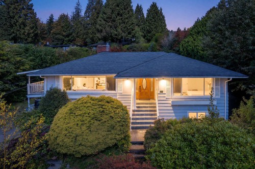 1165 Mathers Avenue, West Vancouver, BC 