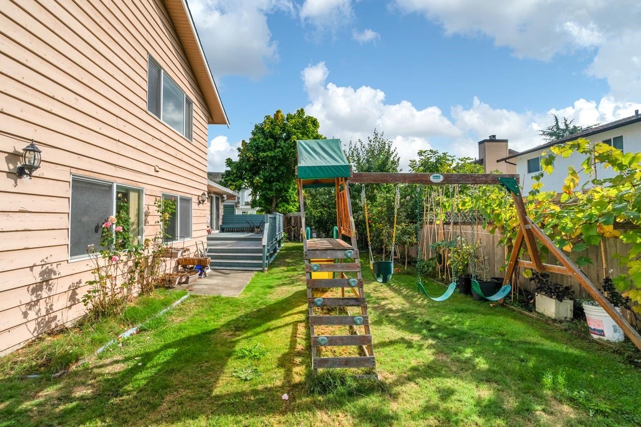 8620 Demorest Drive, Richmond, BC