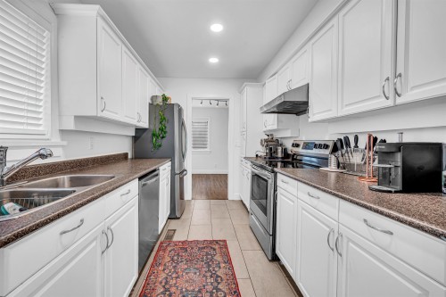 7237 Quatsino Drive, Vancouver, BC 
