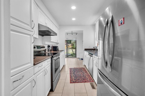 7237 Quatsino Drive, Vancouver, BC 