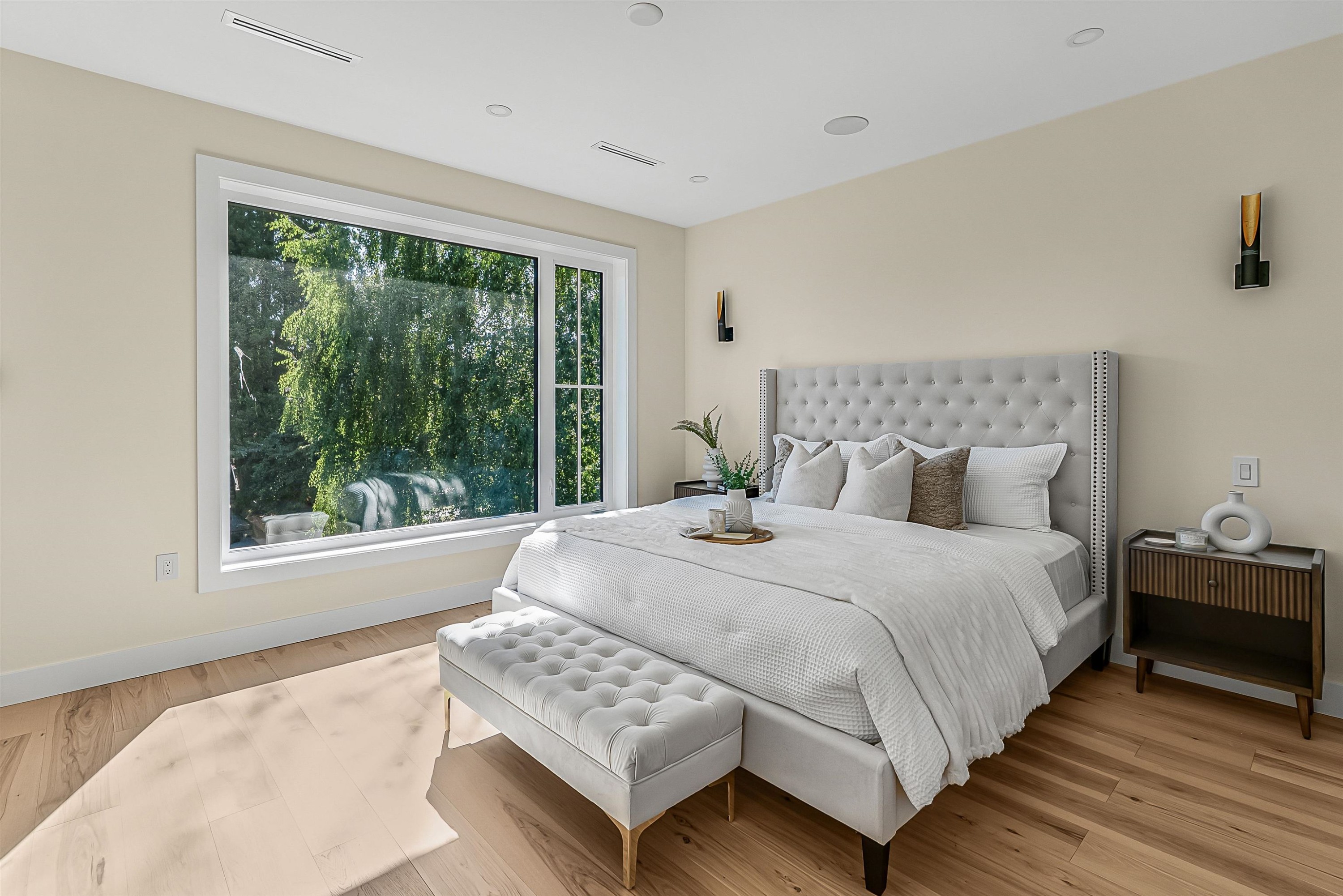 2837 31St Avenue W, Vancouver, BC
