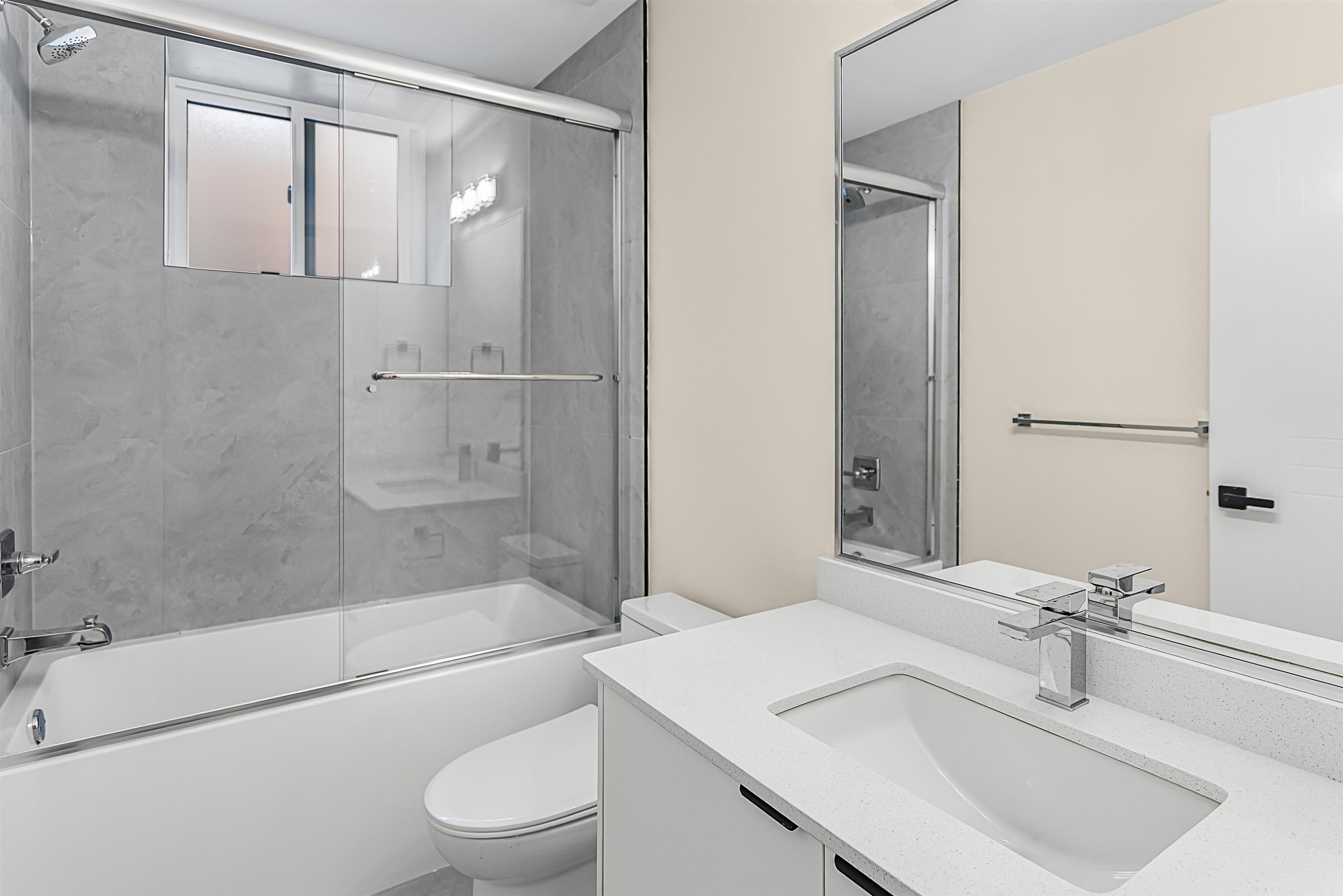 2837 31St Avenue W, Vancouver, BC