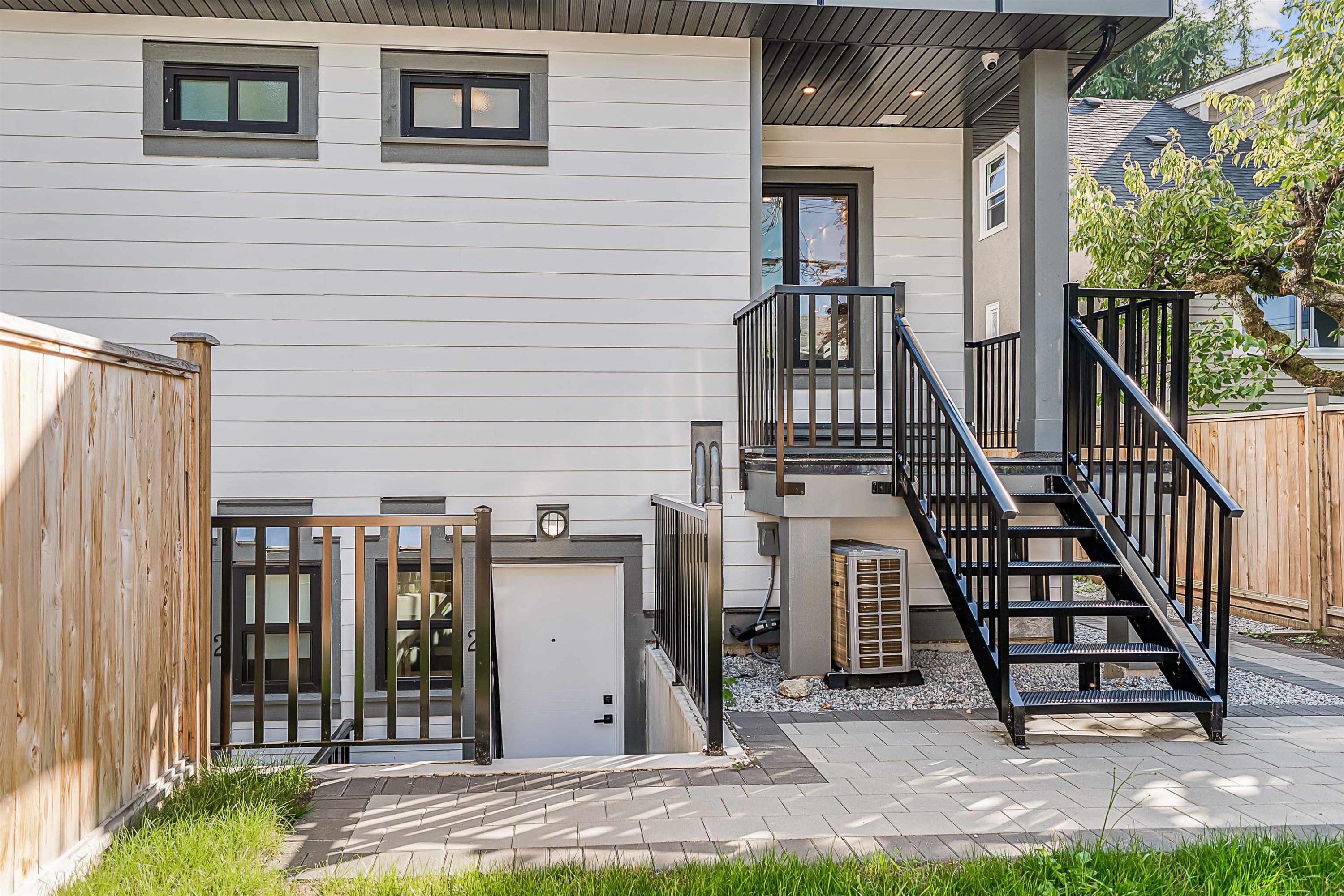 2837 31St Avenue W, Vancouver, BC