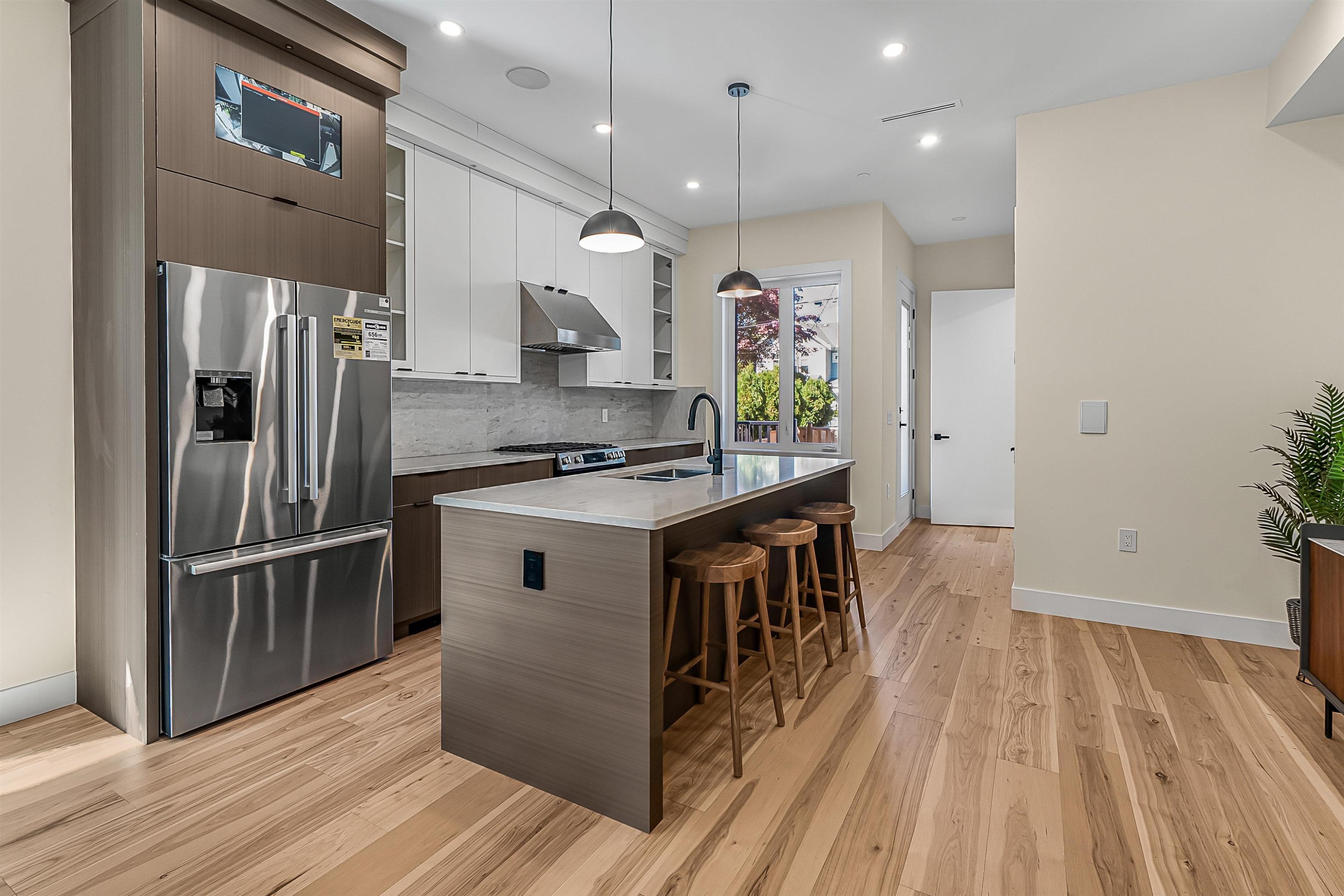 2837 31St Avenue W, Vancouver, BC