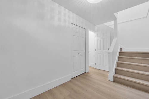 3638 Maginnis Avenue, North Vancouver, BC 