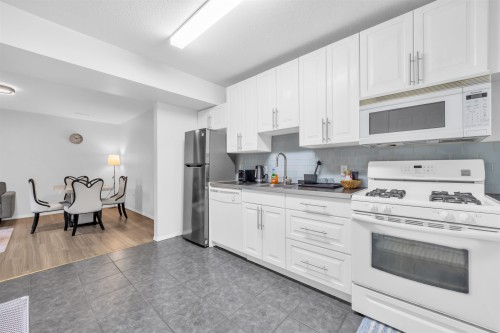 3638 Maginnis Avenue, North Vancouver, BC 