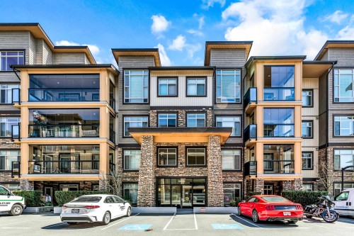 106-12655 190a Street  Pitt Meadows, BC V3Y 0E9