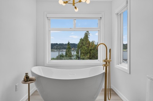 724 Ioco Road, Port Moody, BC 