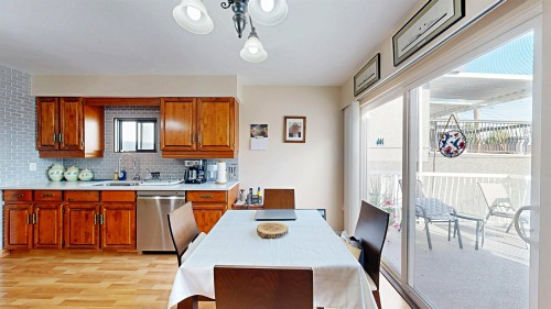 1222 51St Avenue E, Vancouver, BC 