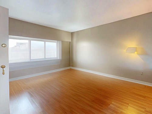 1222 51St Avenue E, Vancouver, BC 