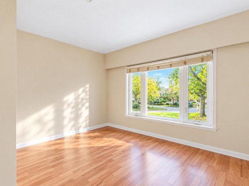 1222 51St Avenue E, Vancouver, BC 
