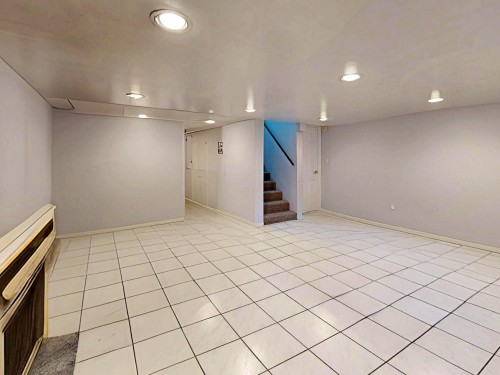 1222 51St Avenue E, Vancouver, BC 