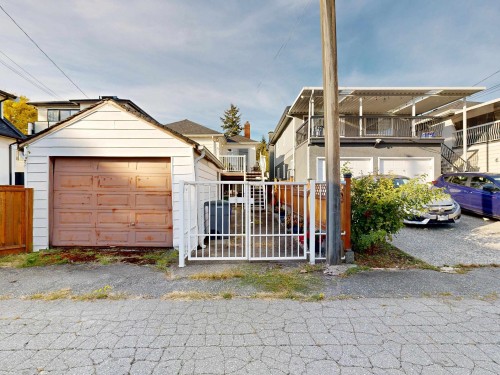 1222 51St Avenue E, Vancouver, BC 