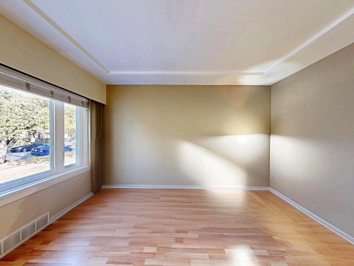 1222 51St Avenue E, Vancouver, BC 