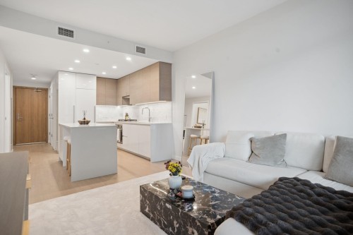 1203-4168 Lougheed Highway  Burnaby, BC V5C 0N9