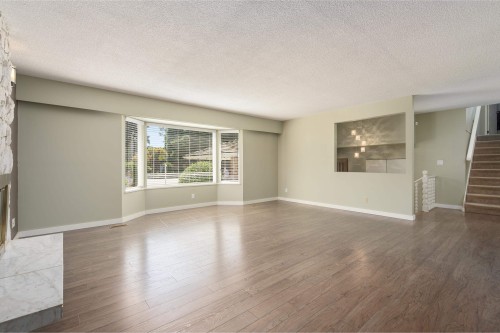 8611 Rideau Drive, Richmond, BC 