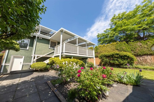 1986 43Rd Avenue W, Vancouver, BC 