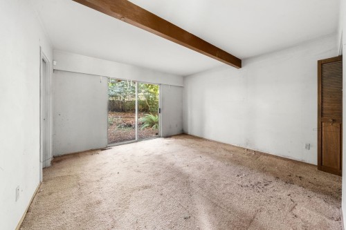 3745 Southridge Avenue, West Vancouver, BC 