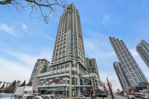 3701-4508 Hazel Street  Burnaby, BC V5H 0E4