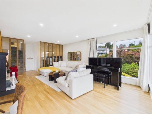1316 Honeysuckle Lane, Coquitlam, BC 