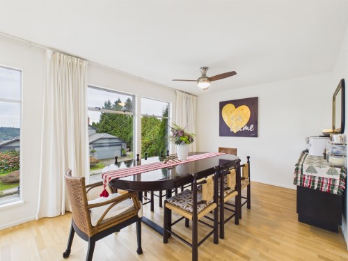 1316 Honeysuckle Lane, Coquitlam, BC 