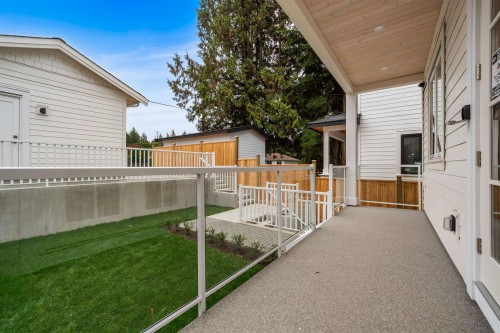 2008 Westview Drive, North Vancouver, BC 