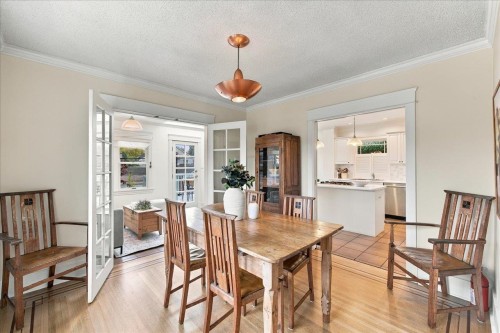 706 24Th Avenue W, Vancouver, BC 