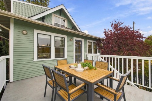 706 24Th Avenue W, Vancouver, BC 