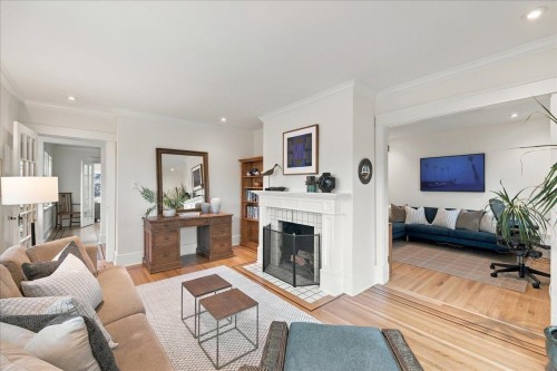 706 24Th Avenue W, Vancouver, BC 
