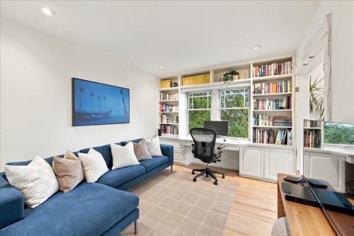 706 24Th Avenue W, Vancouver, BC 