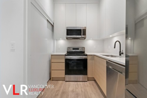 150 18Th Avenue E, Vancouver, BC 