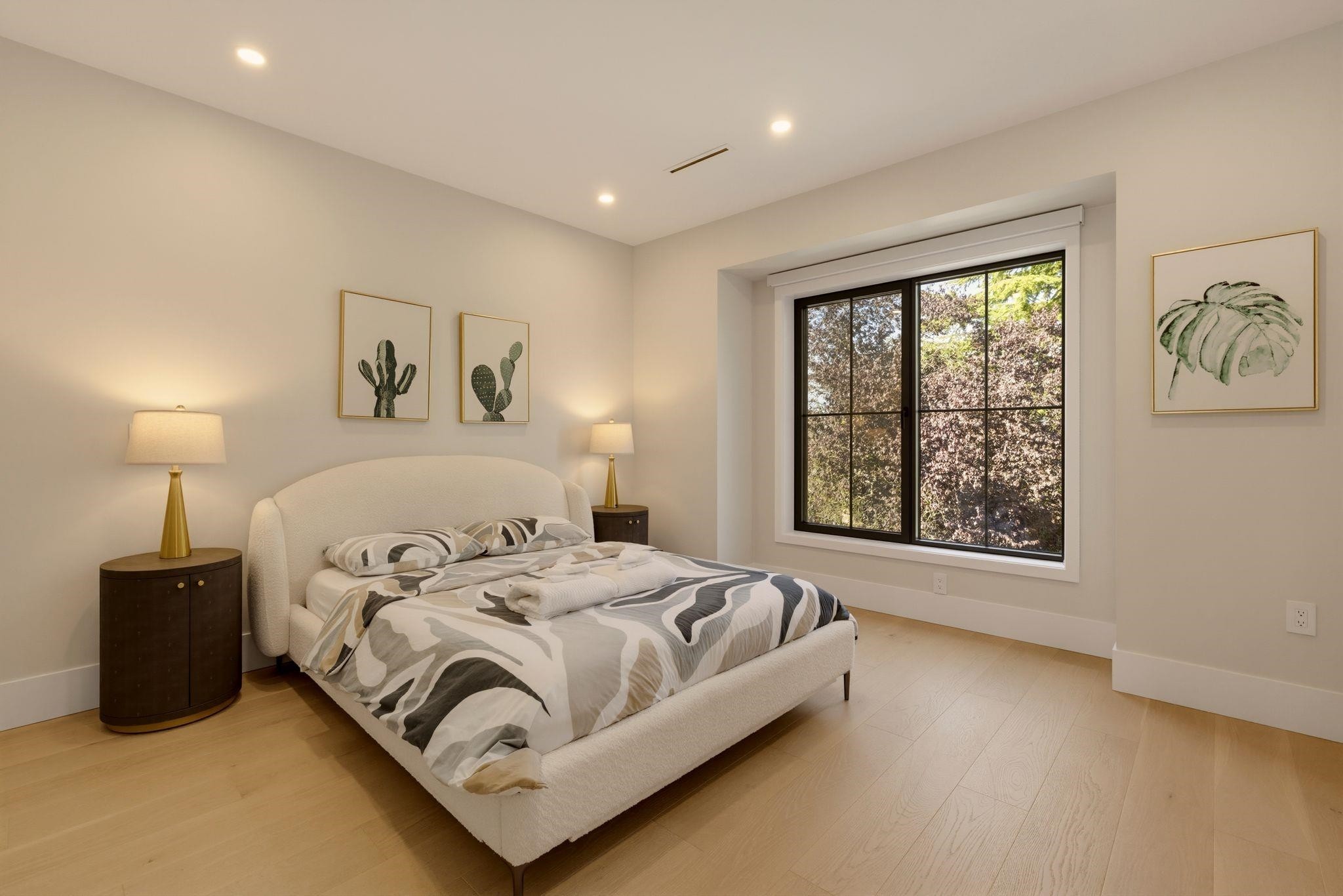 2118 21St Avenue W, Vancouver, BC