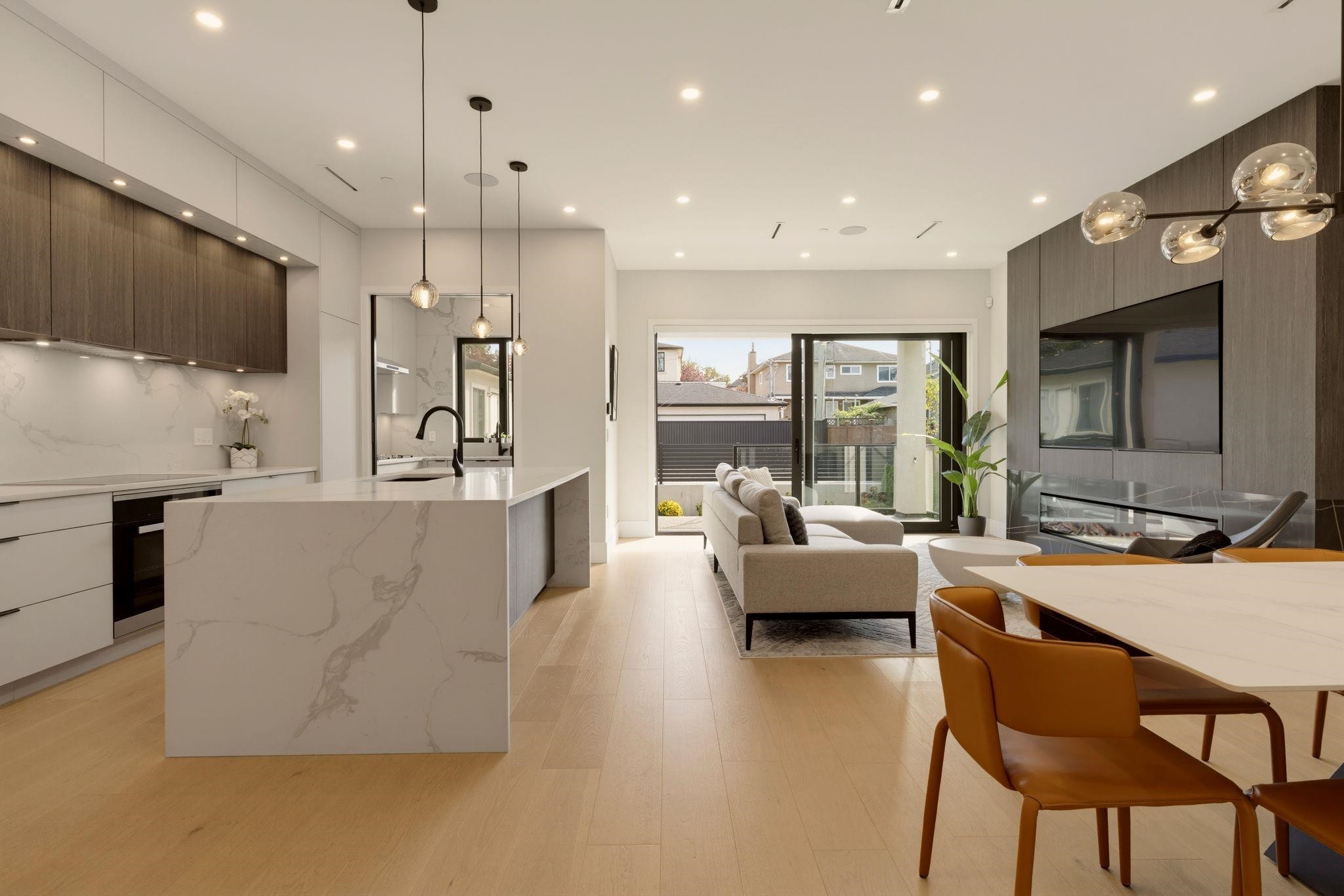 2118 21St Avenue W, Vancouver, BC