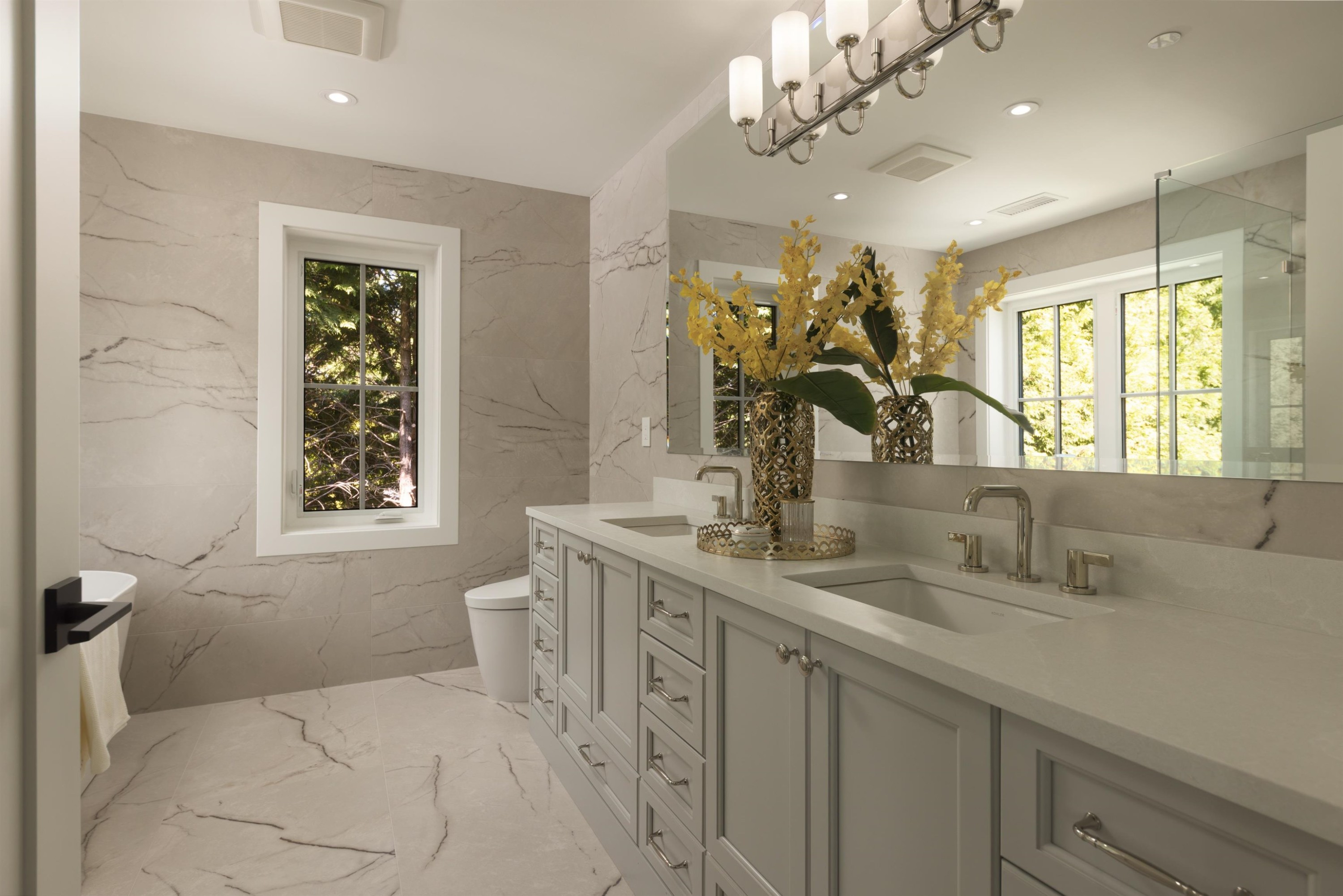 5593 Mackenzie Street, Vancouver, BC