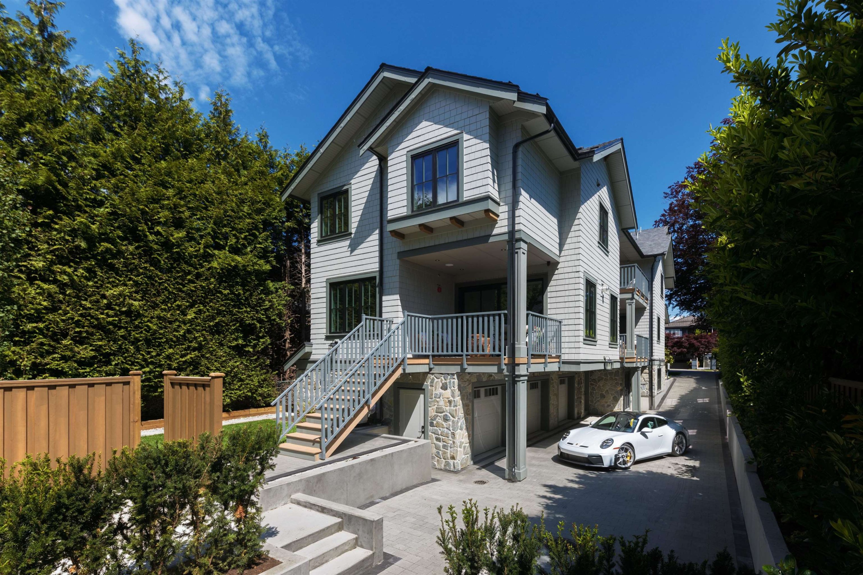 5593 Mackenzie Street, Vancouver, BC