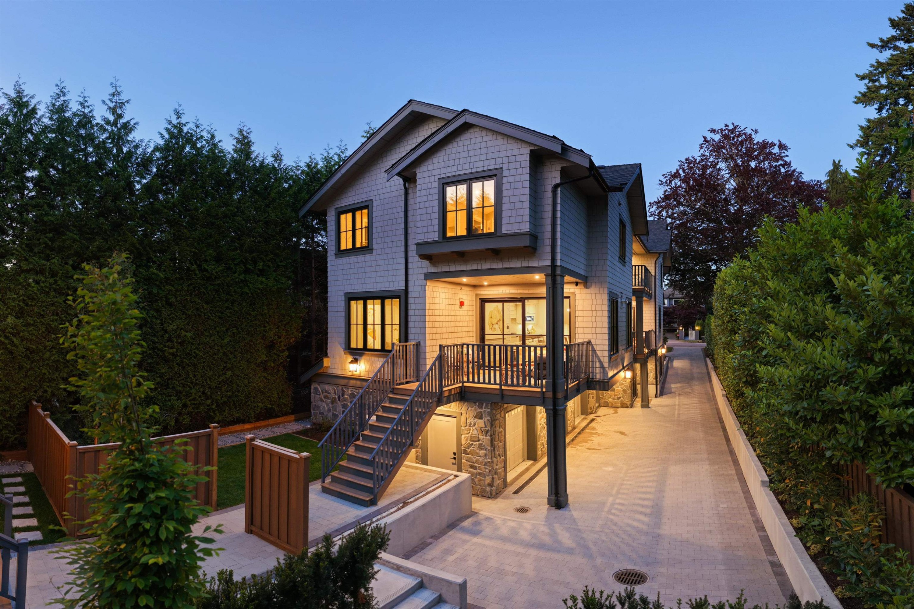 5593 Mackenzie Street, Vancouver, BC