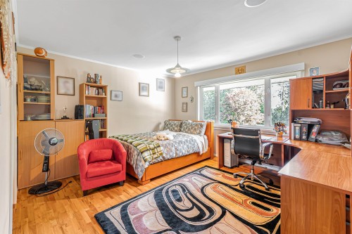 230 Onslow Place, West Vancouver, BC 