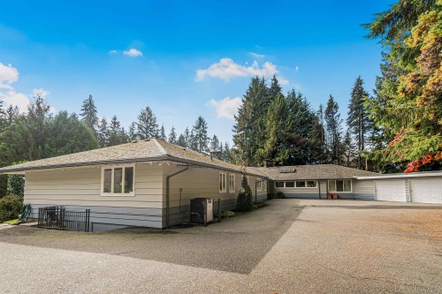 230 Onslow Place, West Vancouver, BC 