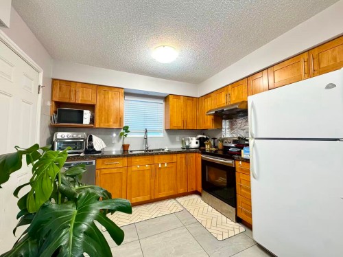 1818 Fraser Avenue, Port Coquitlam, BC 