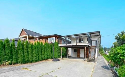 1818 Fraser Avenue, Port Coquitlam, BC 
