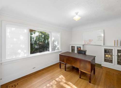 3993 10Th Avenue W, Vancouver, BC 